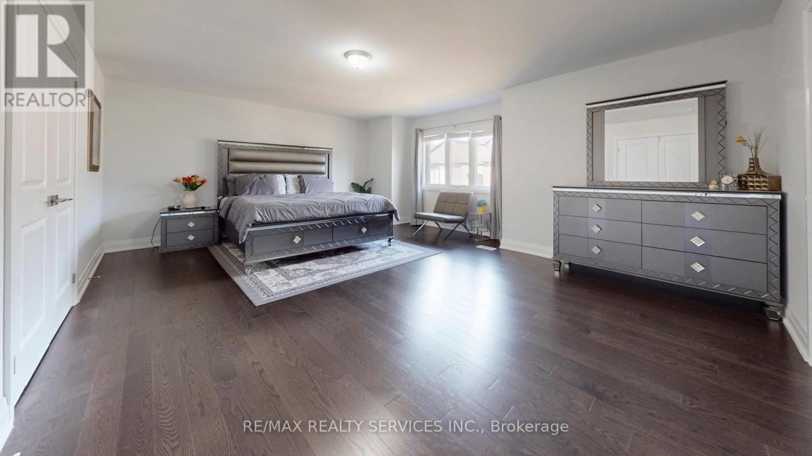 15 Rolling Rock Way, Brampton, ON