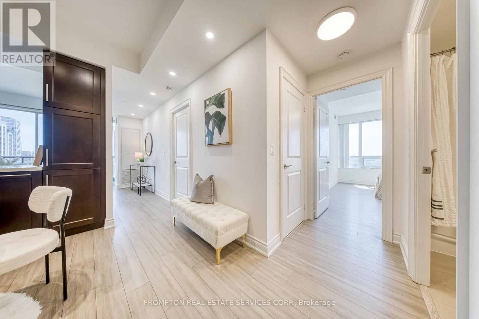 1208 - 38 Cedarland Drive, Markham, ON