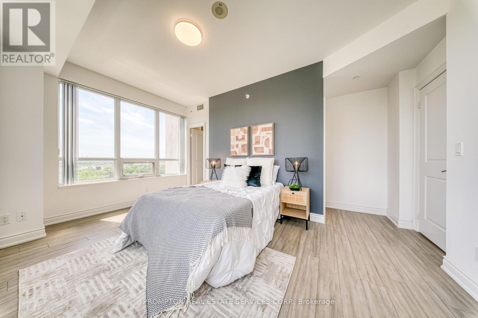 1208 - 38 Cedarland Drive, Markham, ON