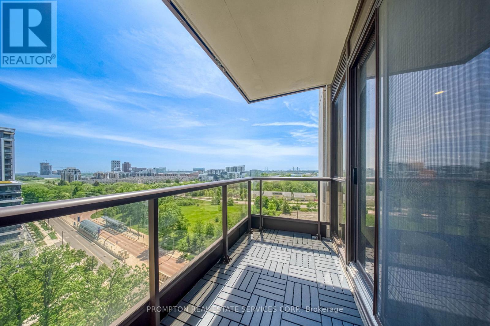 1208 - 38 Cedarland Drive, Markham, ON