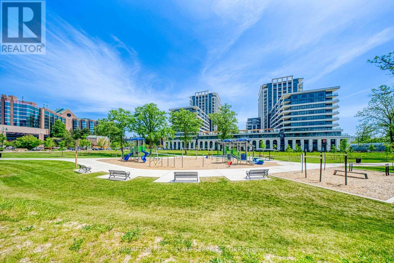 1208 - 38 Cedarland Drive, Markham, ON