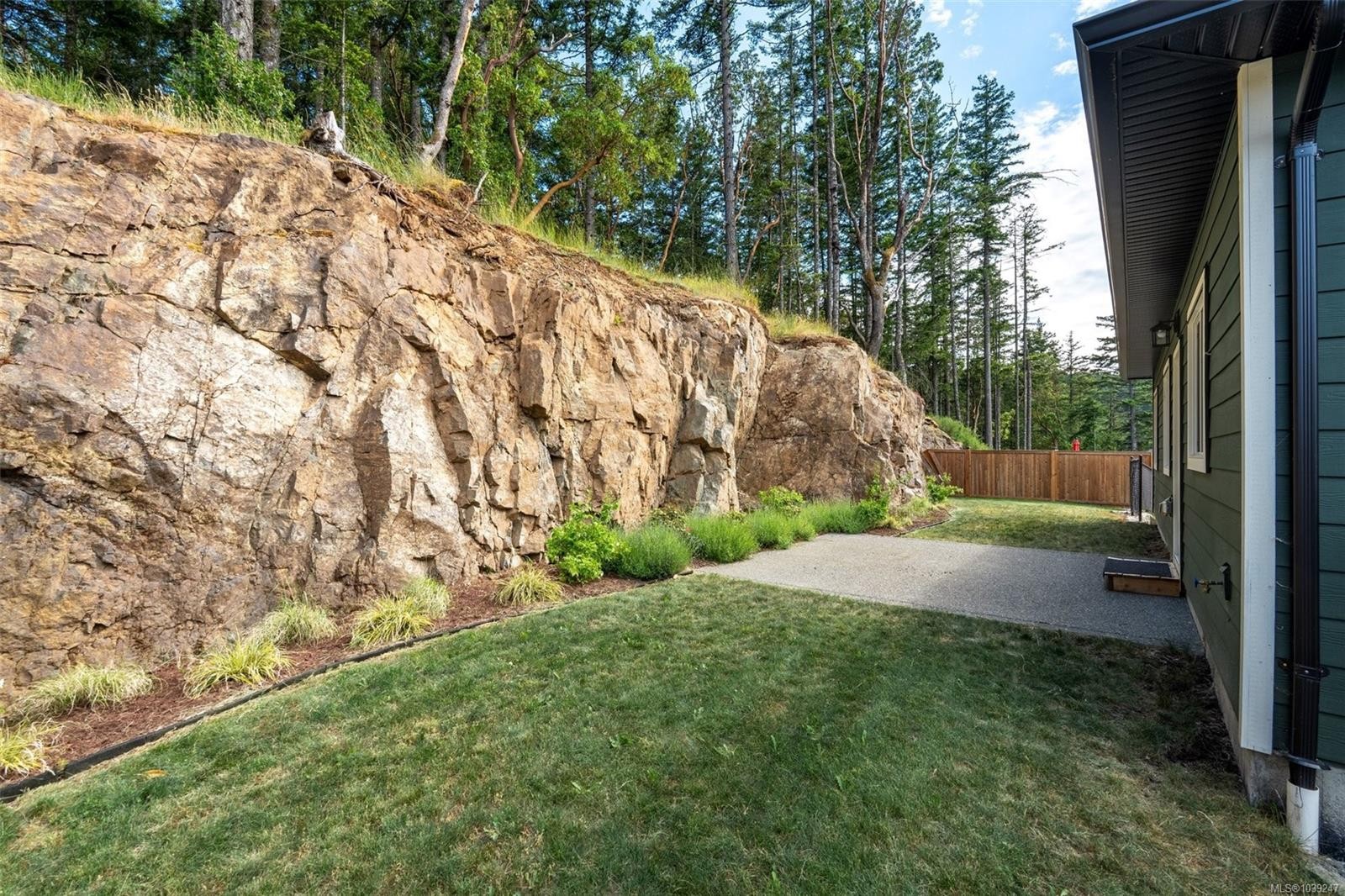 841 Tomack Loop, Langford, BC