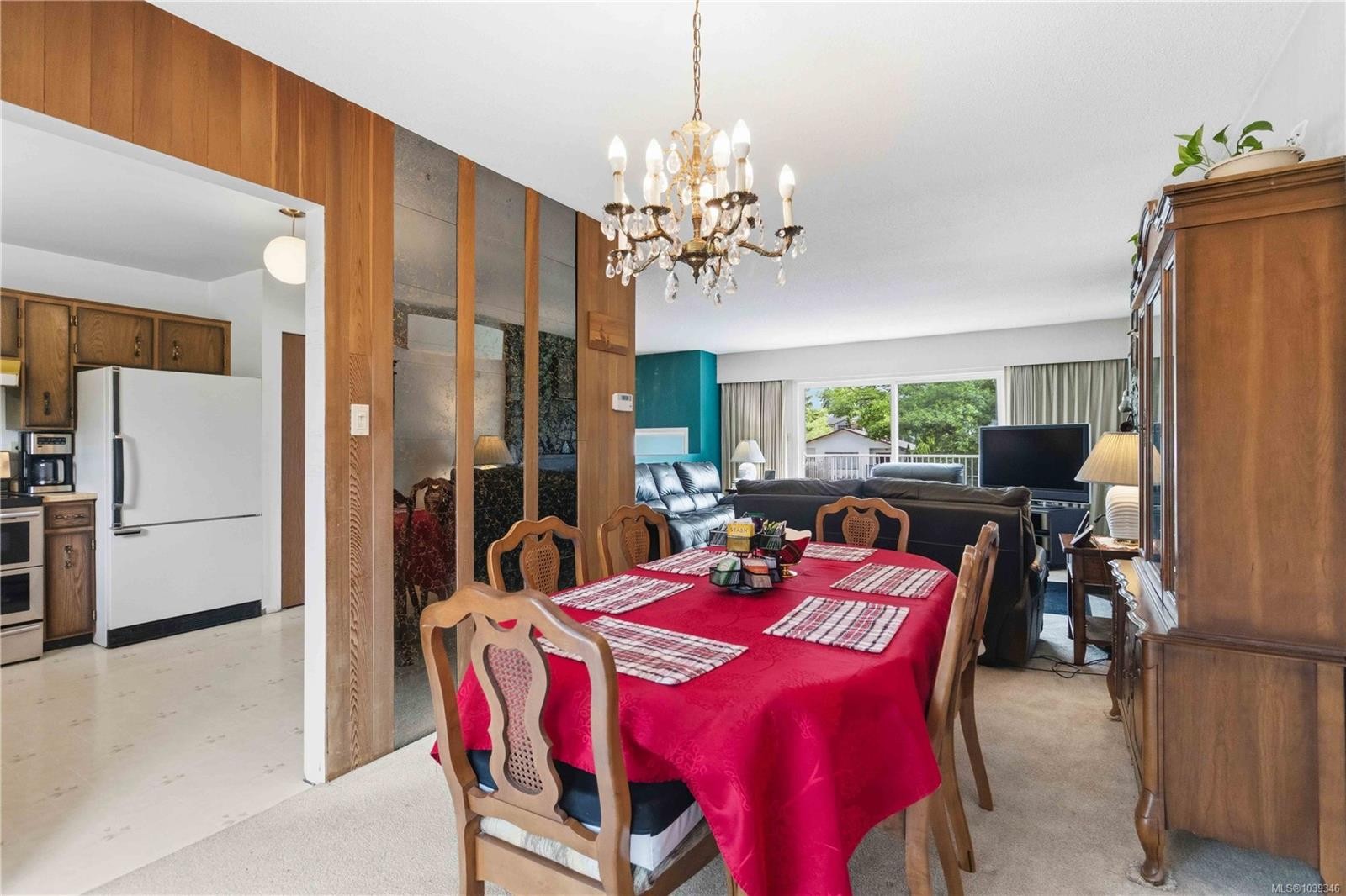 564 Oconnell Pl, Saanich, BC