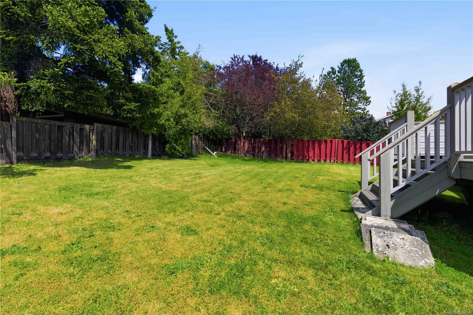 564 Oconnell Pl, Saanich, BC