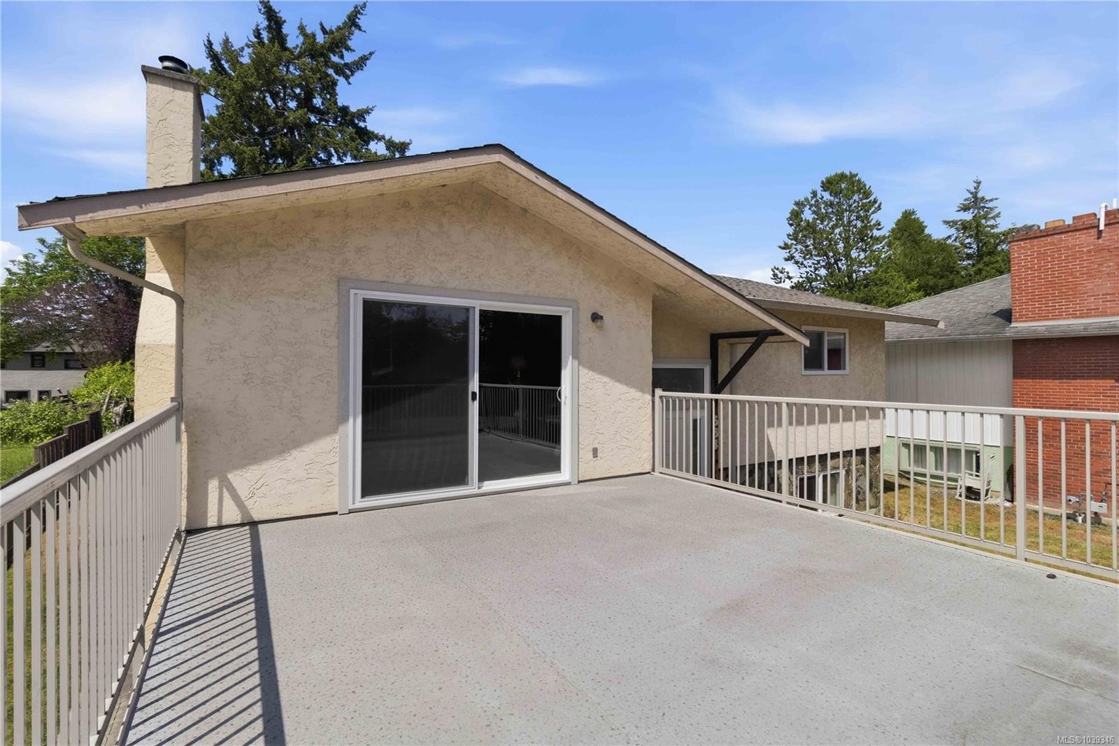 564 Oconnell Pl, Saanich, BC