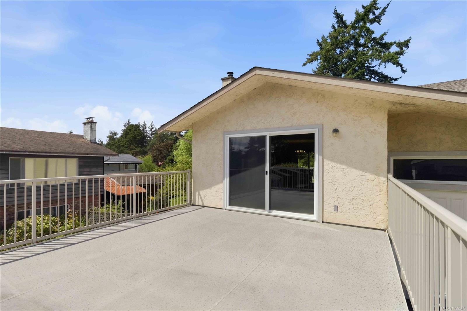564 Oconnell Pl, Saanich, BC