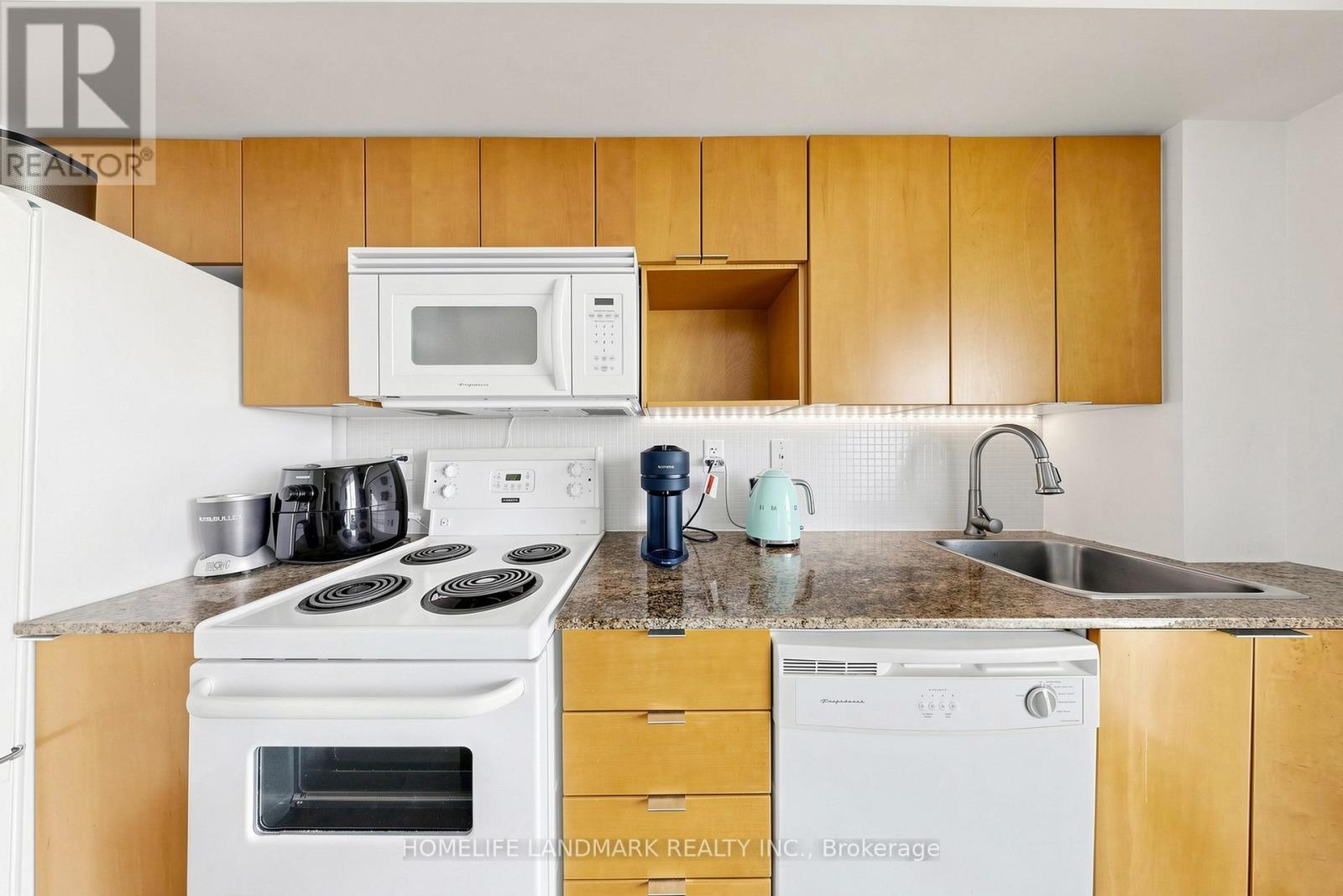 2811 - 15 Fort York Boulevard, Toronto, ON