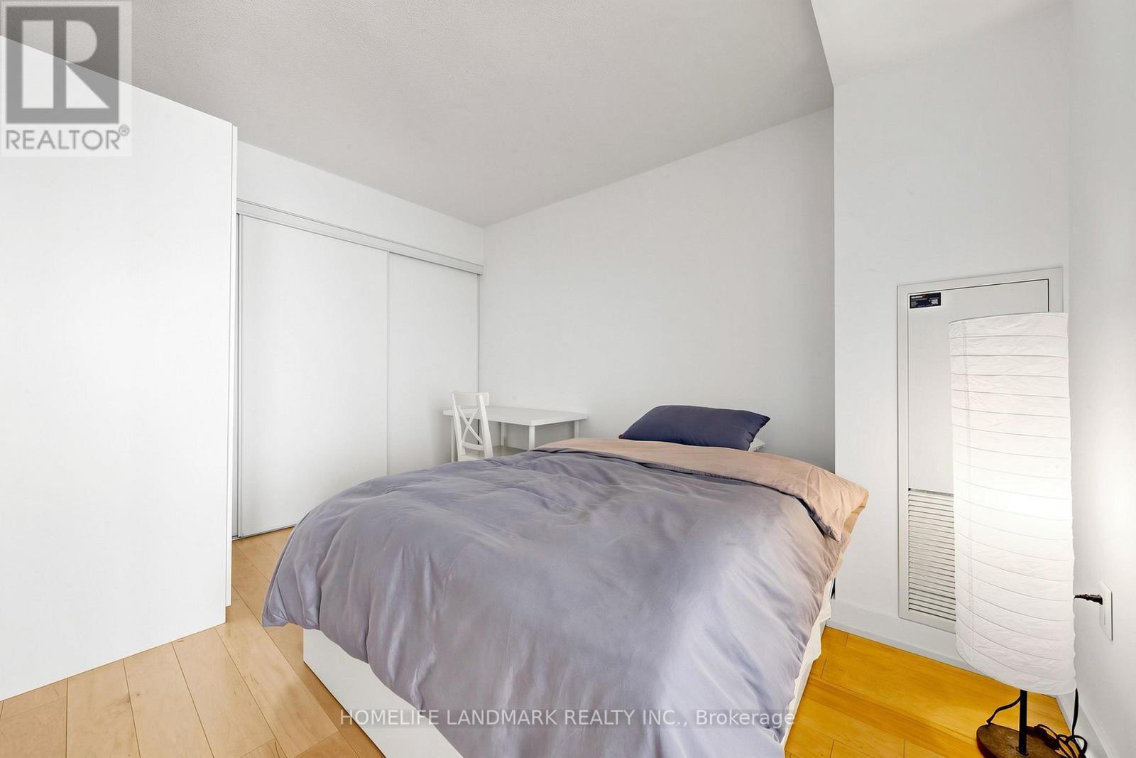 2811 - 15 Fort York Boulevard, Toronto, ON