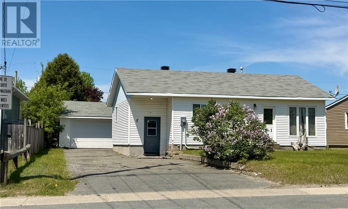 31 Garson Coniston Road, Garson, ON