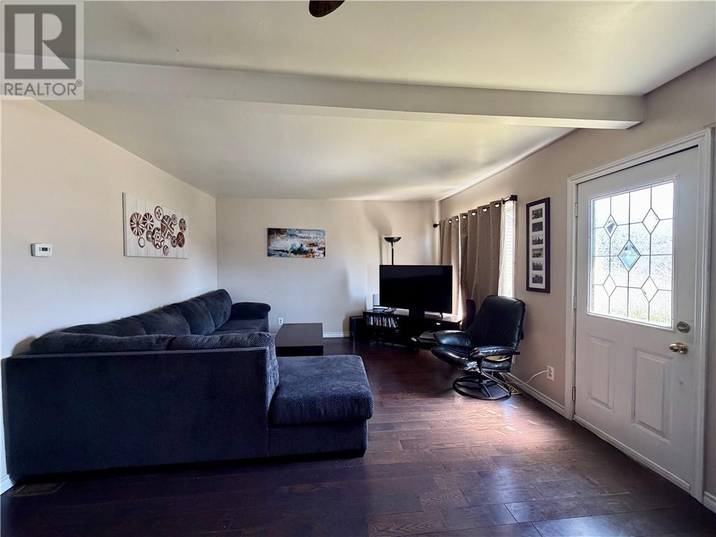 31 Garson Coniston Road, Garson, ON