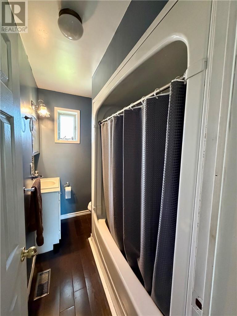31 Garson Coniston Road, Garson, ON