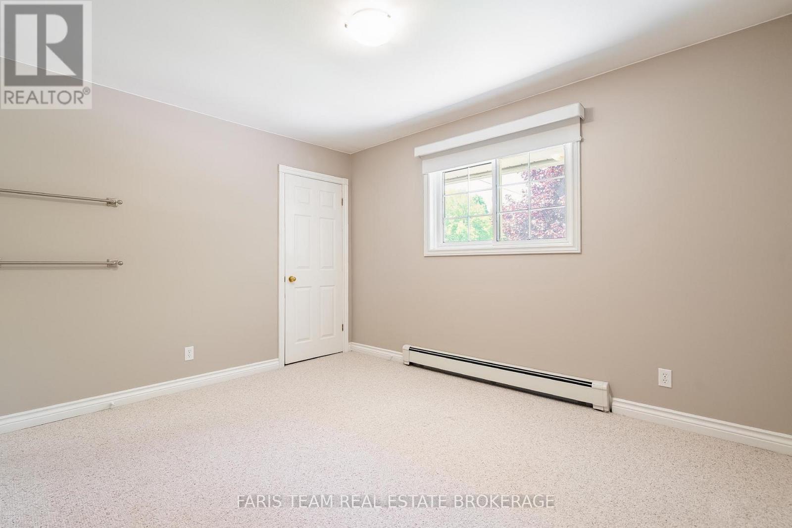19 Maplegate Road, Tiny, ON