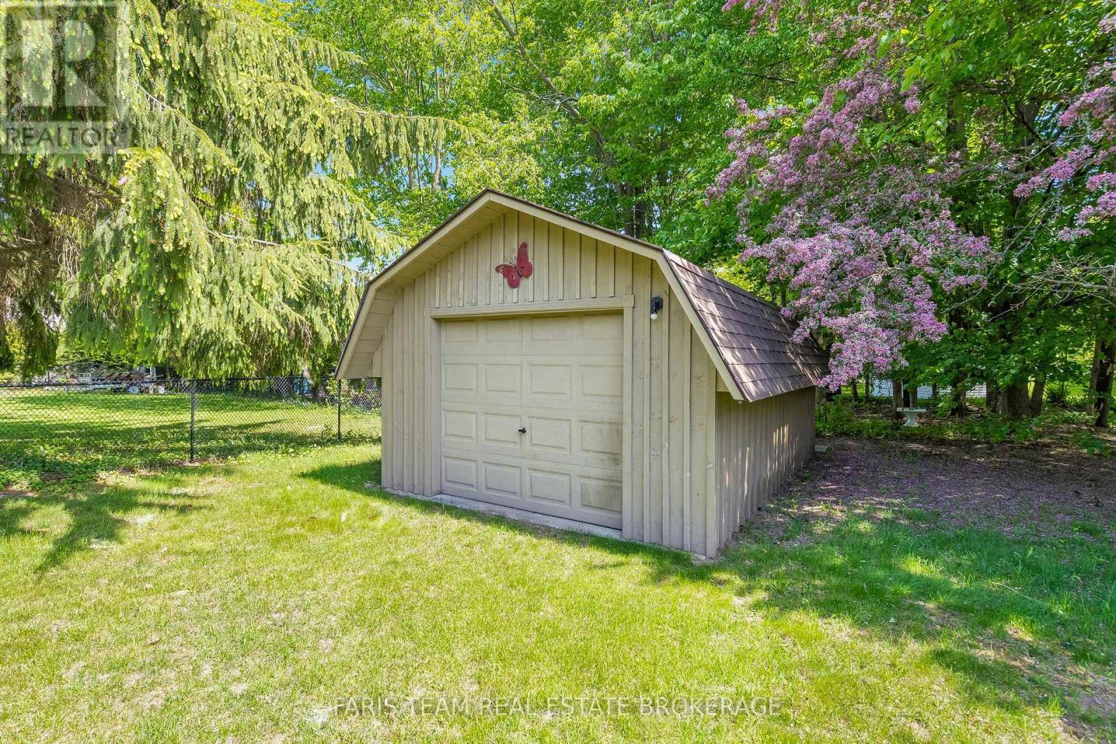 19 Maplegate Road, Tiny, ON