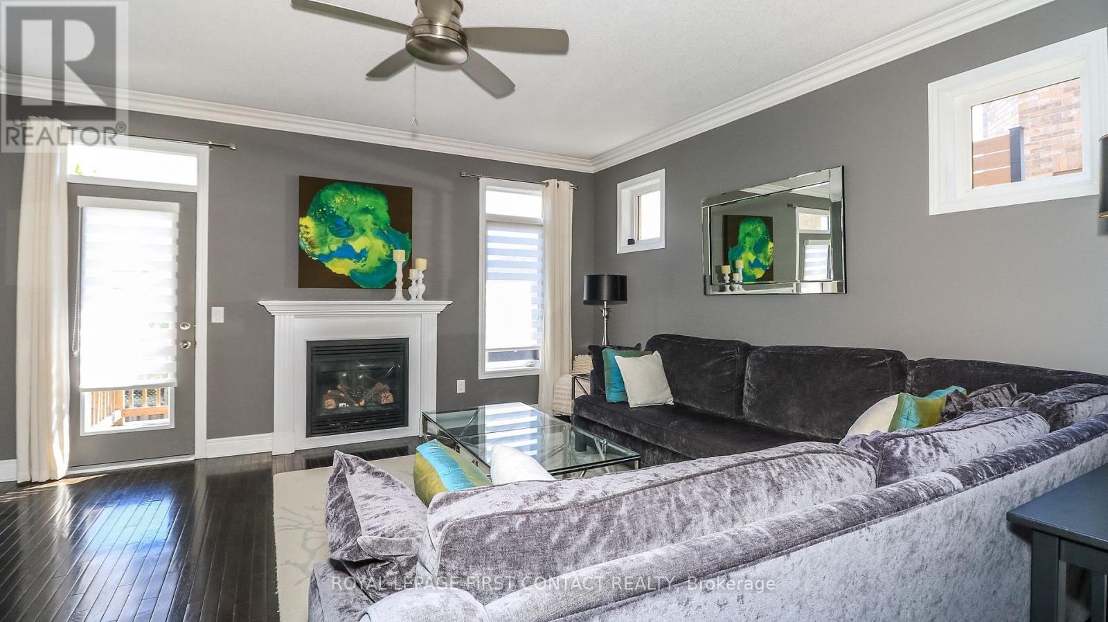 33 Tamarack Trail, Barrie, ON