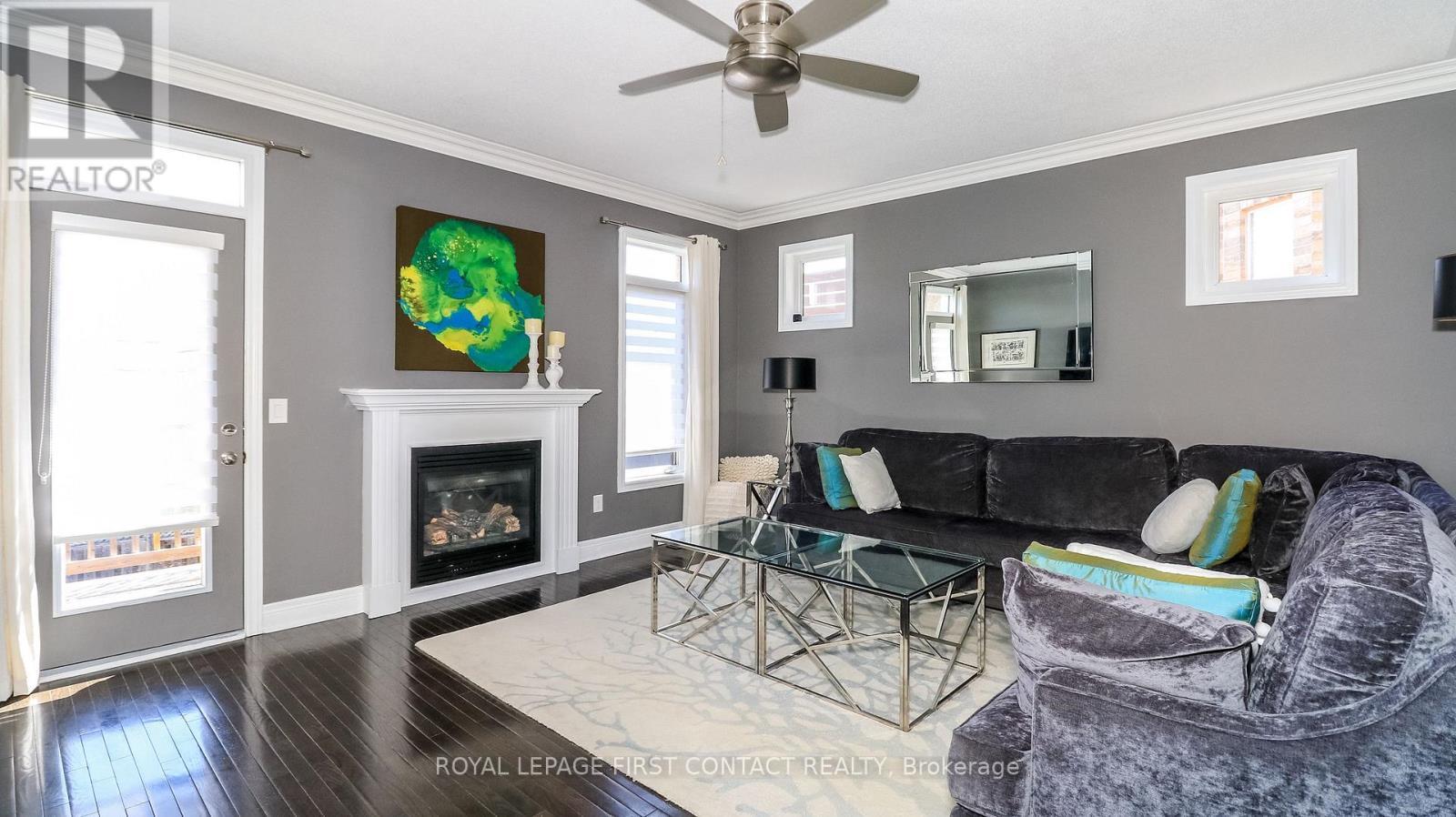 33 Tamarack Trail, Barrie, ON