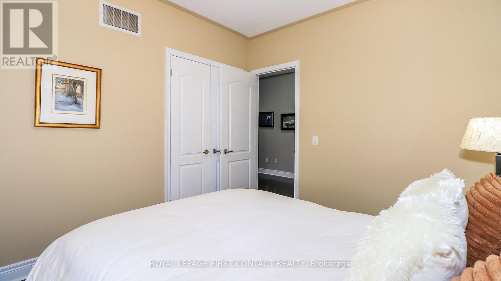 33 Tamarack Trail, Barrie, ON