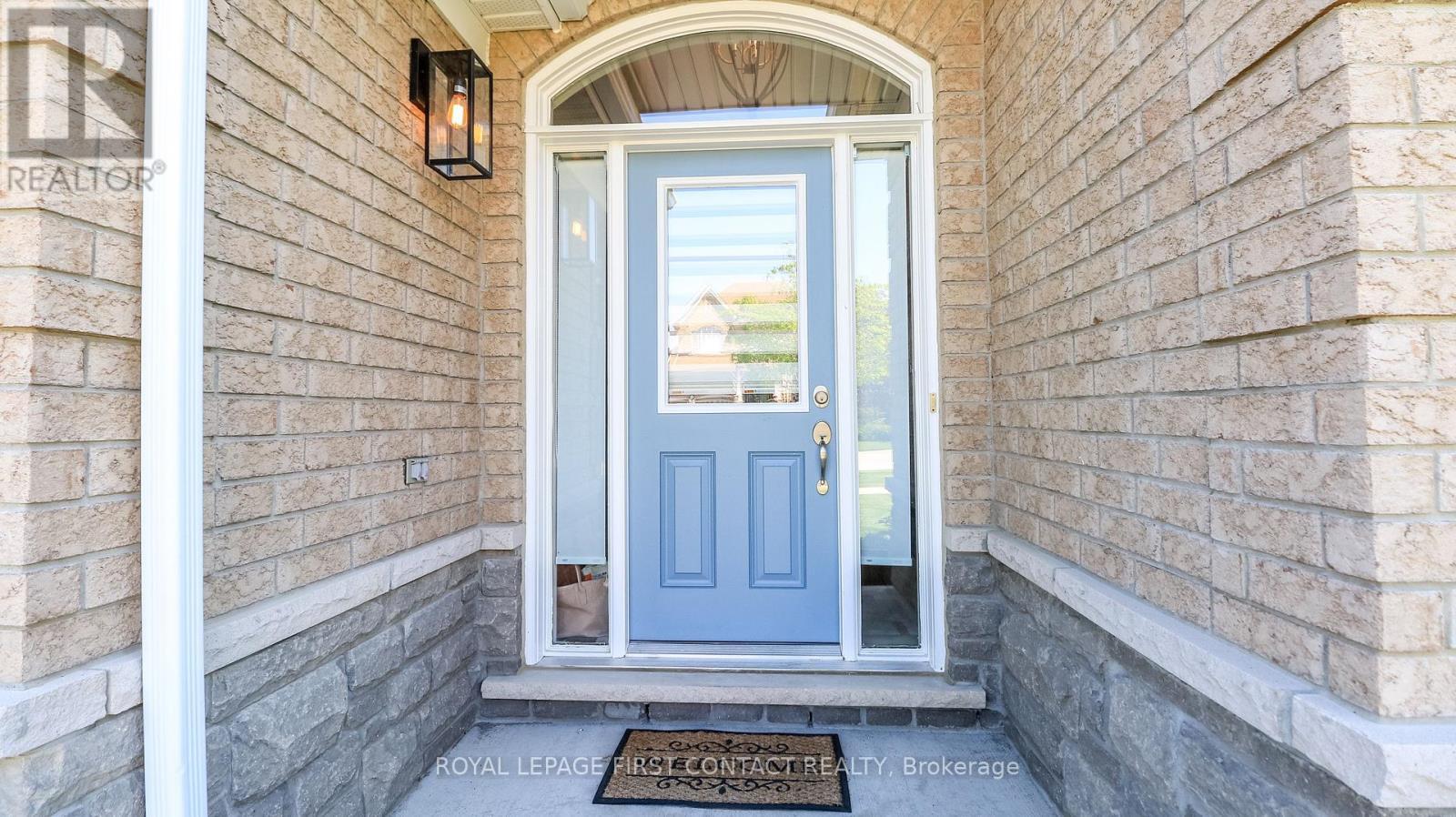 33 Tamarack Trail, Barrie, ON