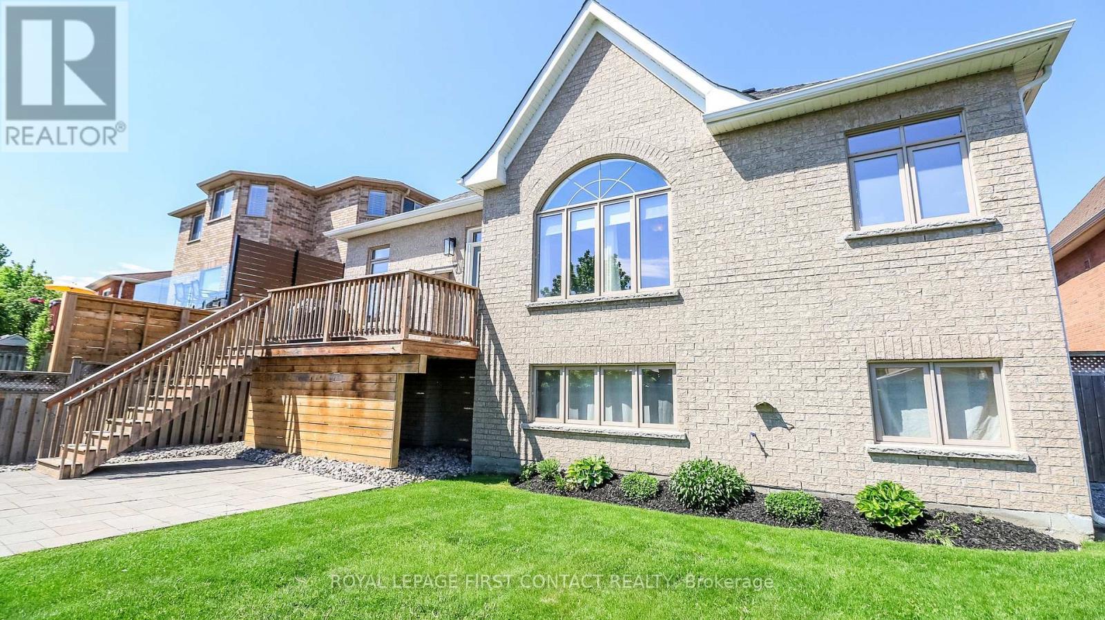 33 Tamarack Trail, Barrie, ON