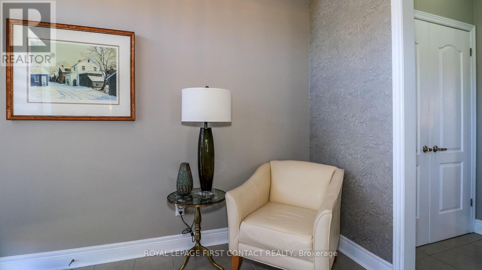 33 Tamarack Trail, Barrie, ON