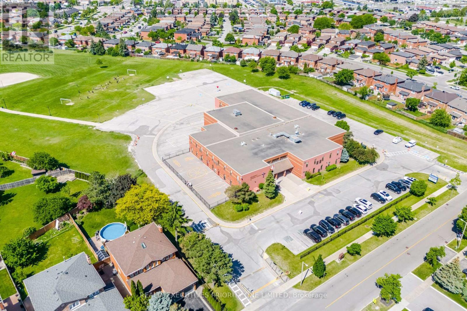 139 Jade Crescent, Vaughan, ON