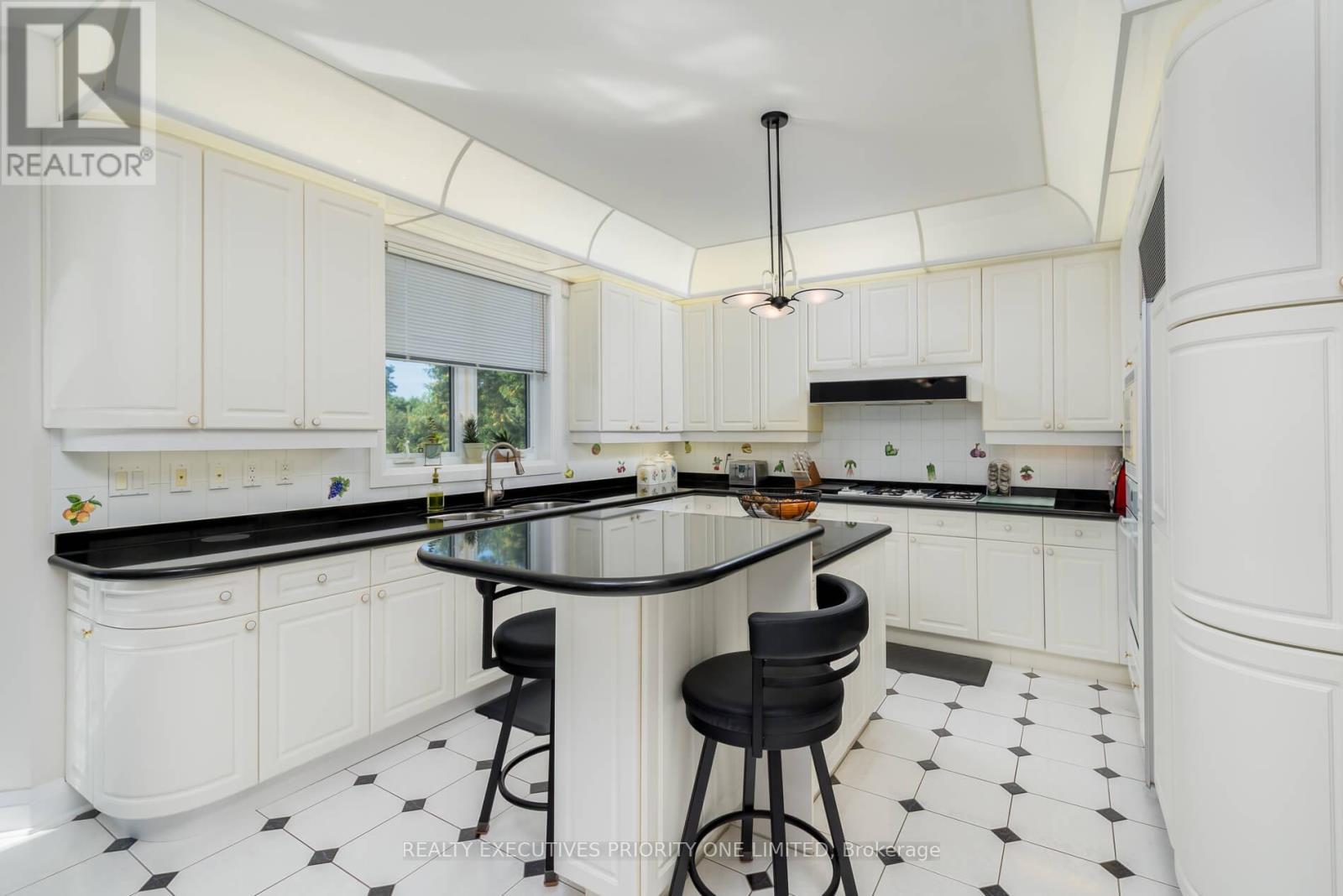 67 Stockdale Crescent, Richmond Hill, ON