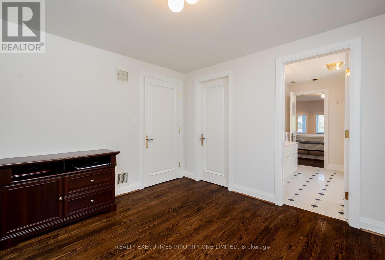 67 Stockdale Crescent, Richmond Hill, ON
