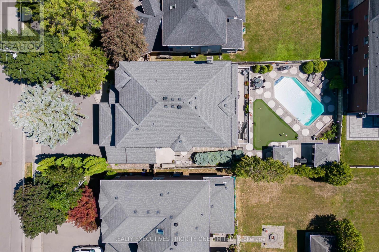 67 Stockdale Crescent, Richmond Hill, ON