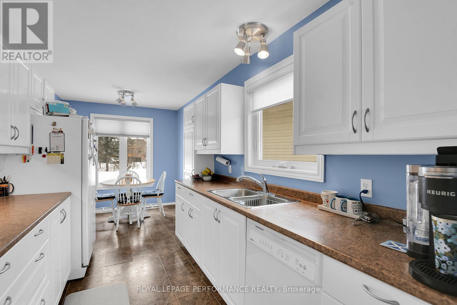 43 Waterview Court, Ottawa, ON