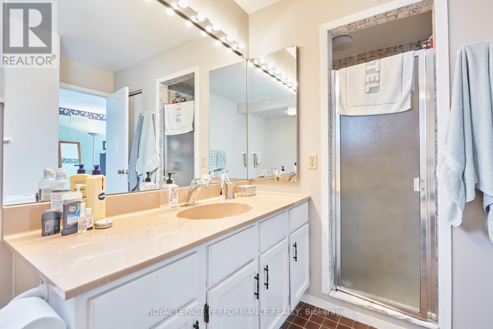 43 Waterview Court, Ottawa, ON