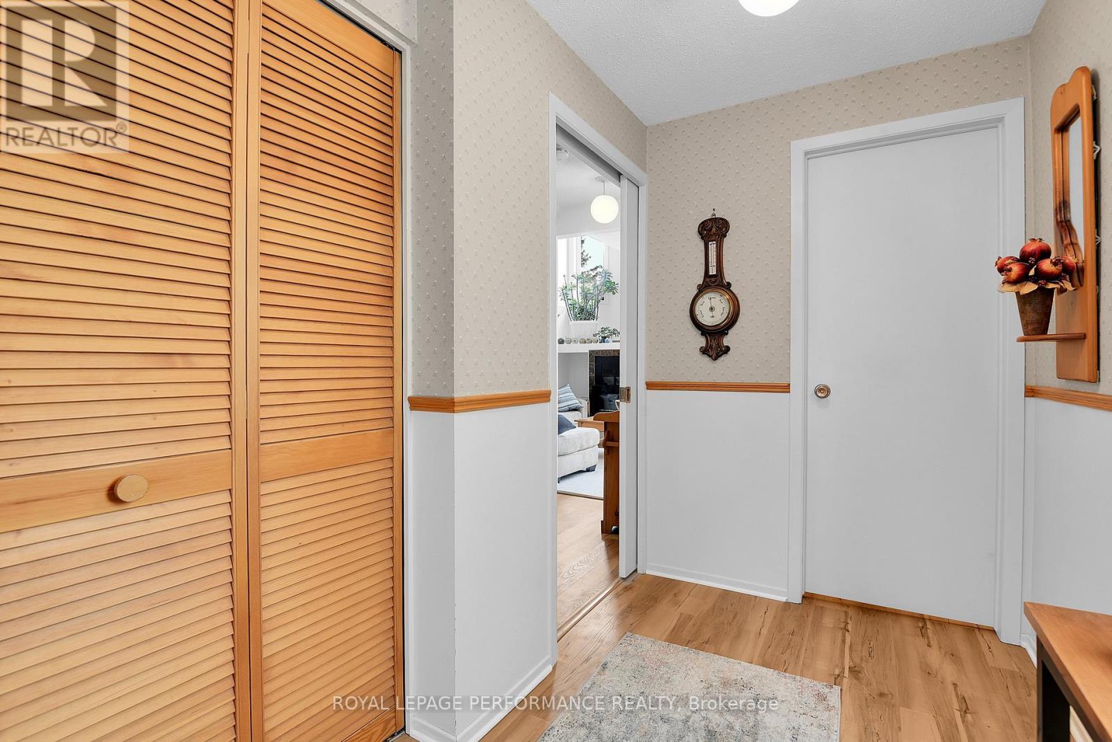 43 Waterview Court, Ottawa, ON