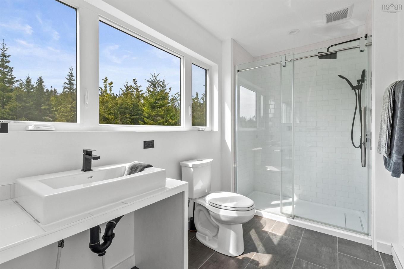 410 Mailman Branch Road, Liscomb, NS