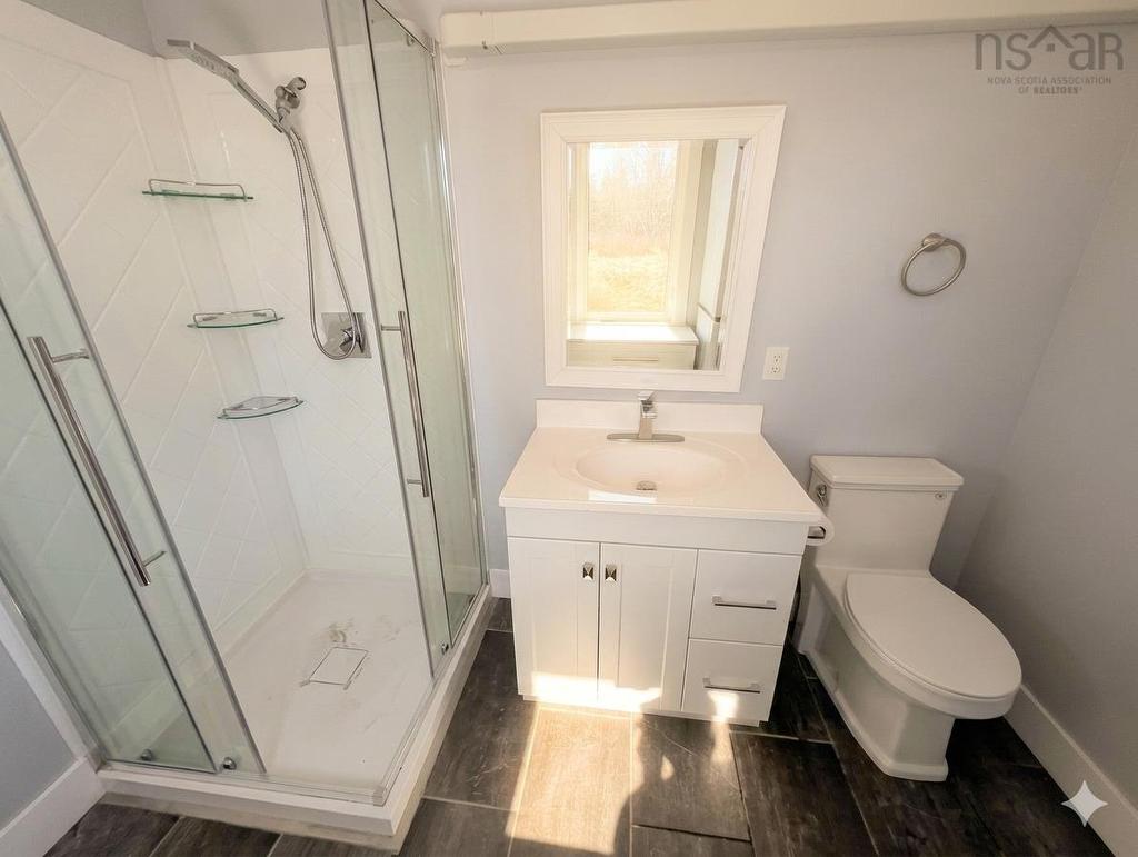 2351 Ostrea Lake Road, Ostrea Lake, NS - Indoor Photo Showing Bathroom