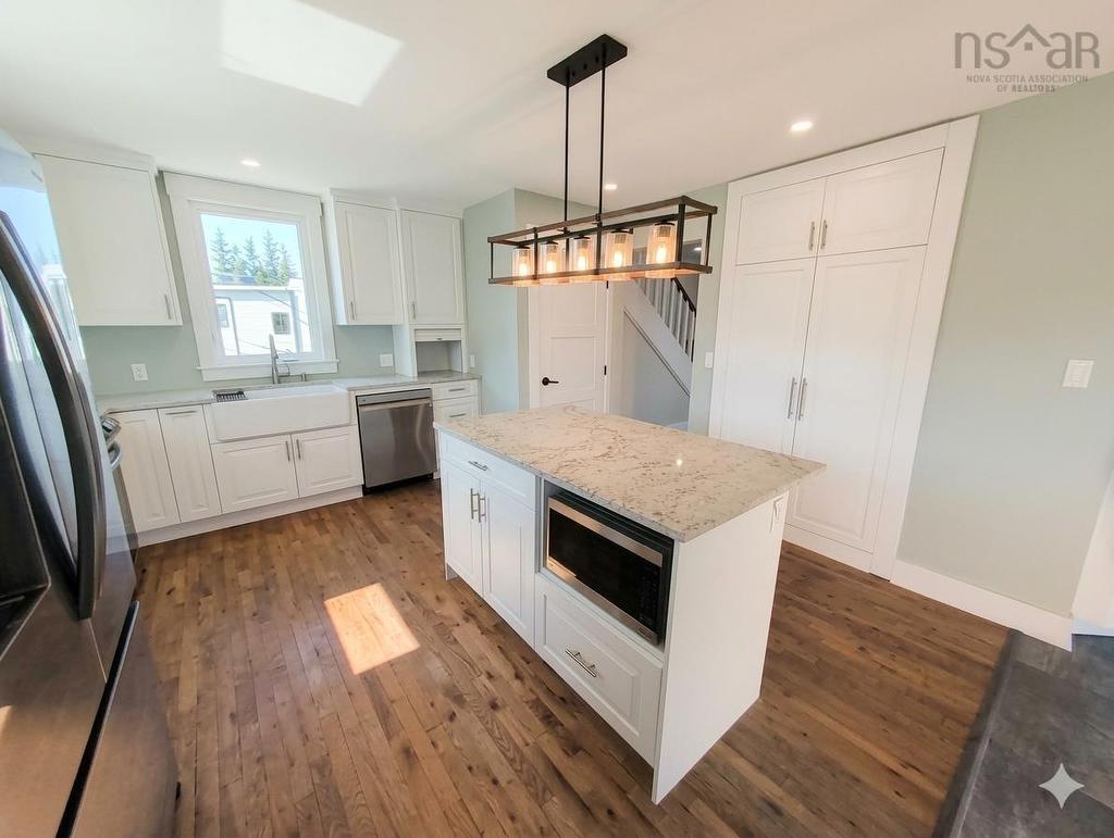 2351 Ostrea Lake Road, Ostrea Lake, NS - Indoor Photo Showing Kitchen
