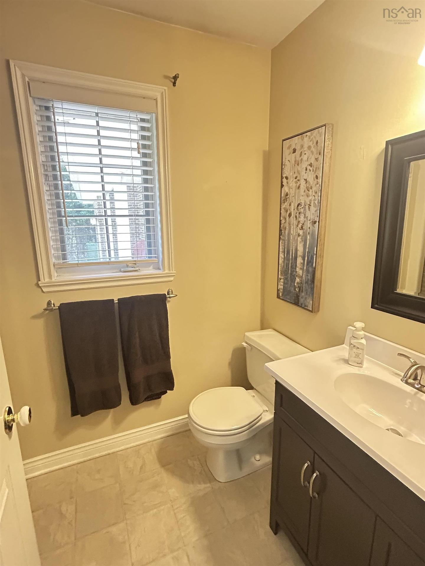 6 Ainsley Court, Fall River, NS