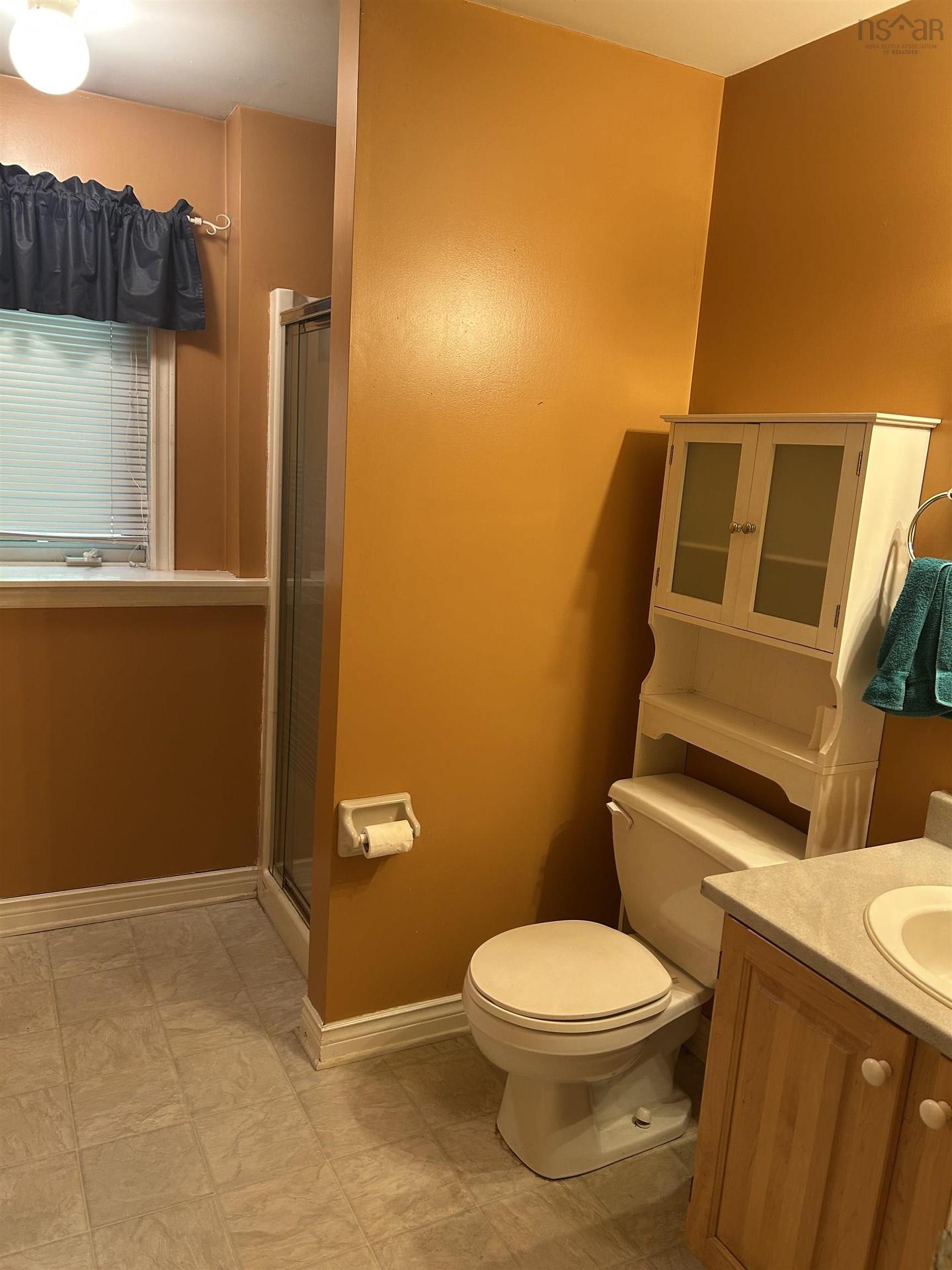 6 Ainsley Court, Fall River, NS