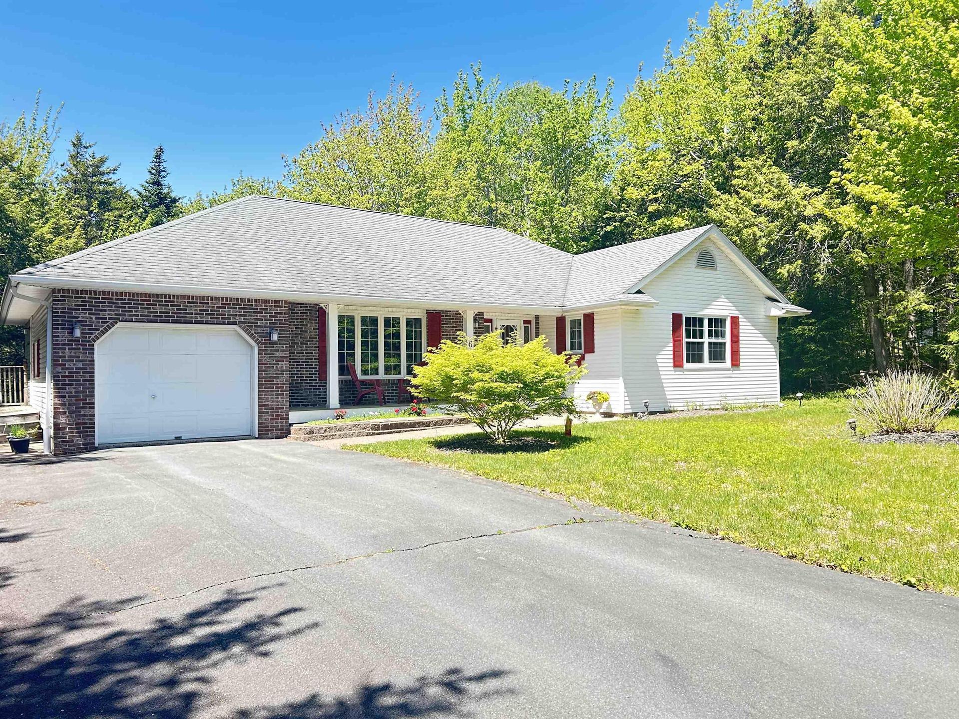 6 Ainsley Court, Fall River, NS