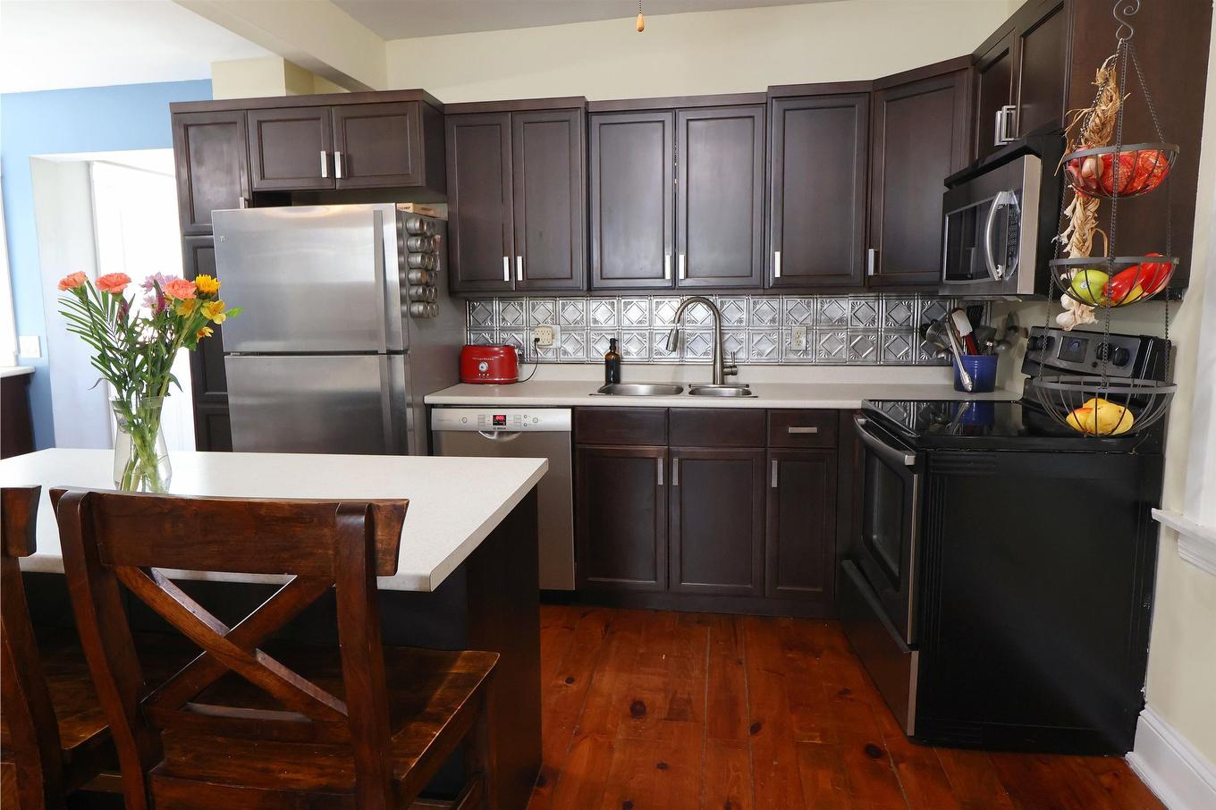 68 Bayfield Street, Charlottetown, PE - Indoor Photo Showing Kitchen