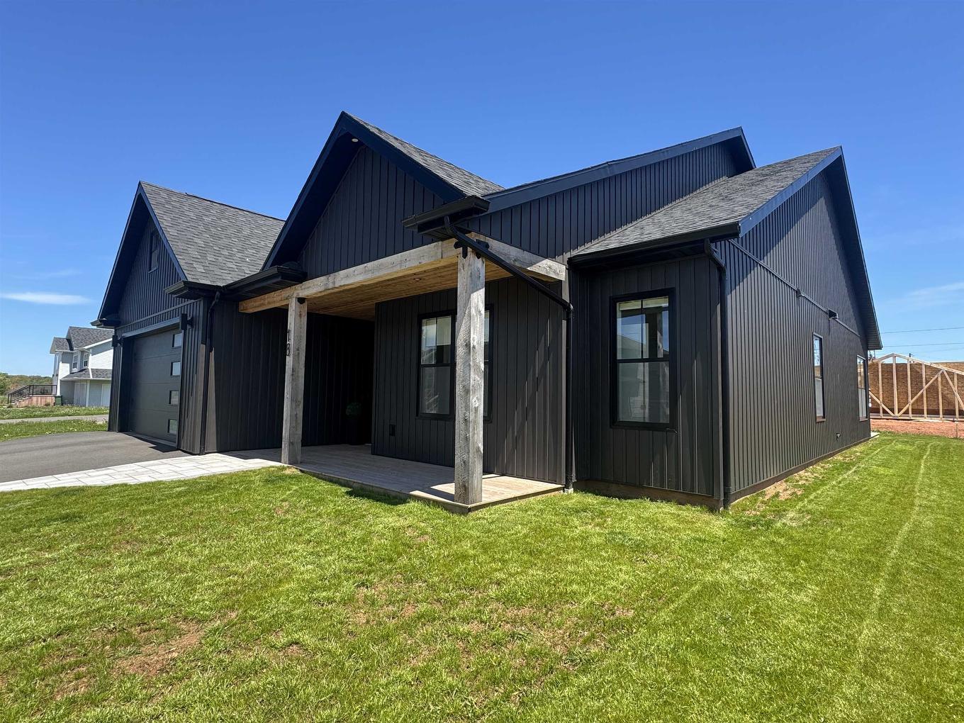 18 Neill Drive, Charlottetown, PE