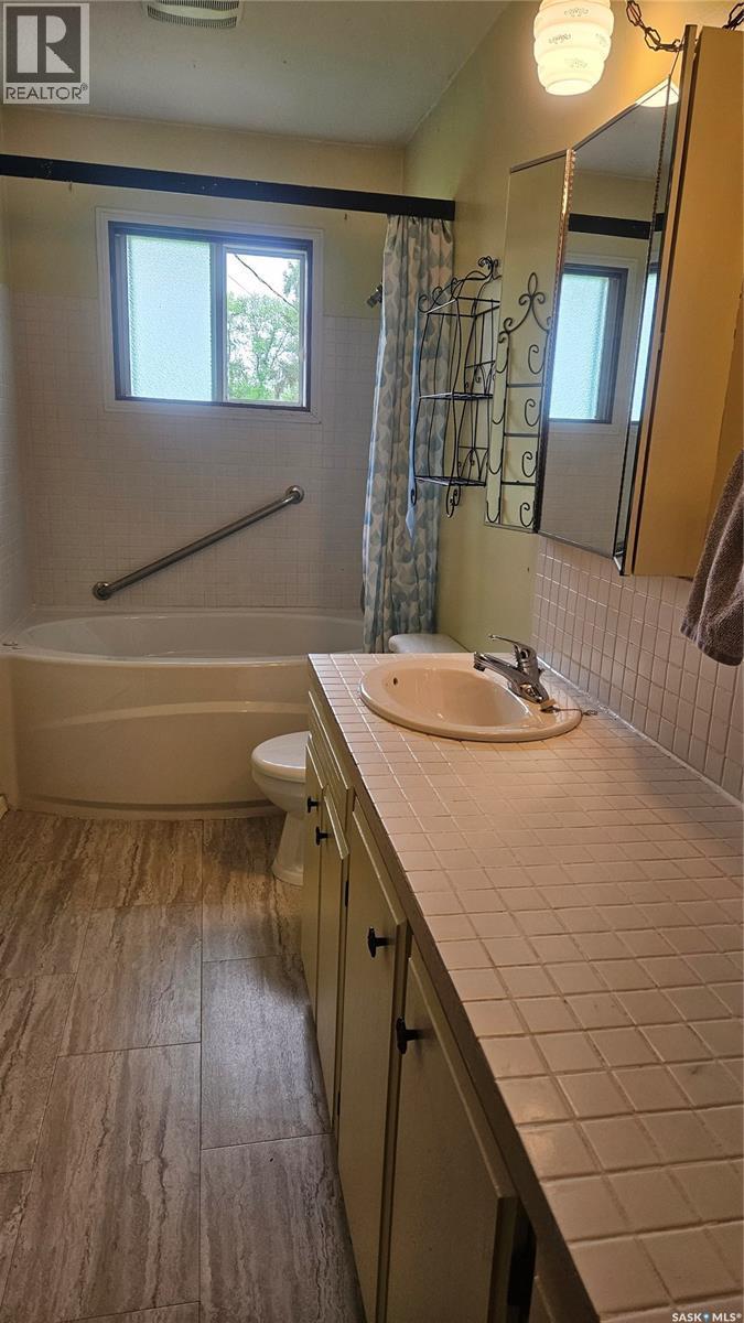 12 3Rd Avenue, Weldon, SK