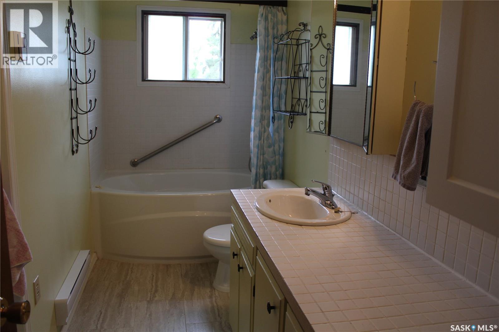 12 3Rd Avenue, Weldon, SK