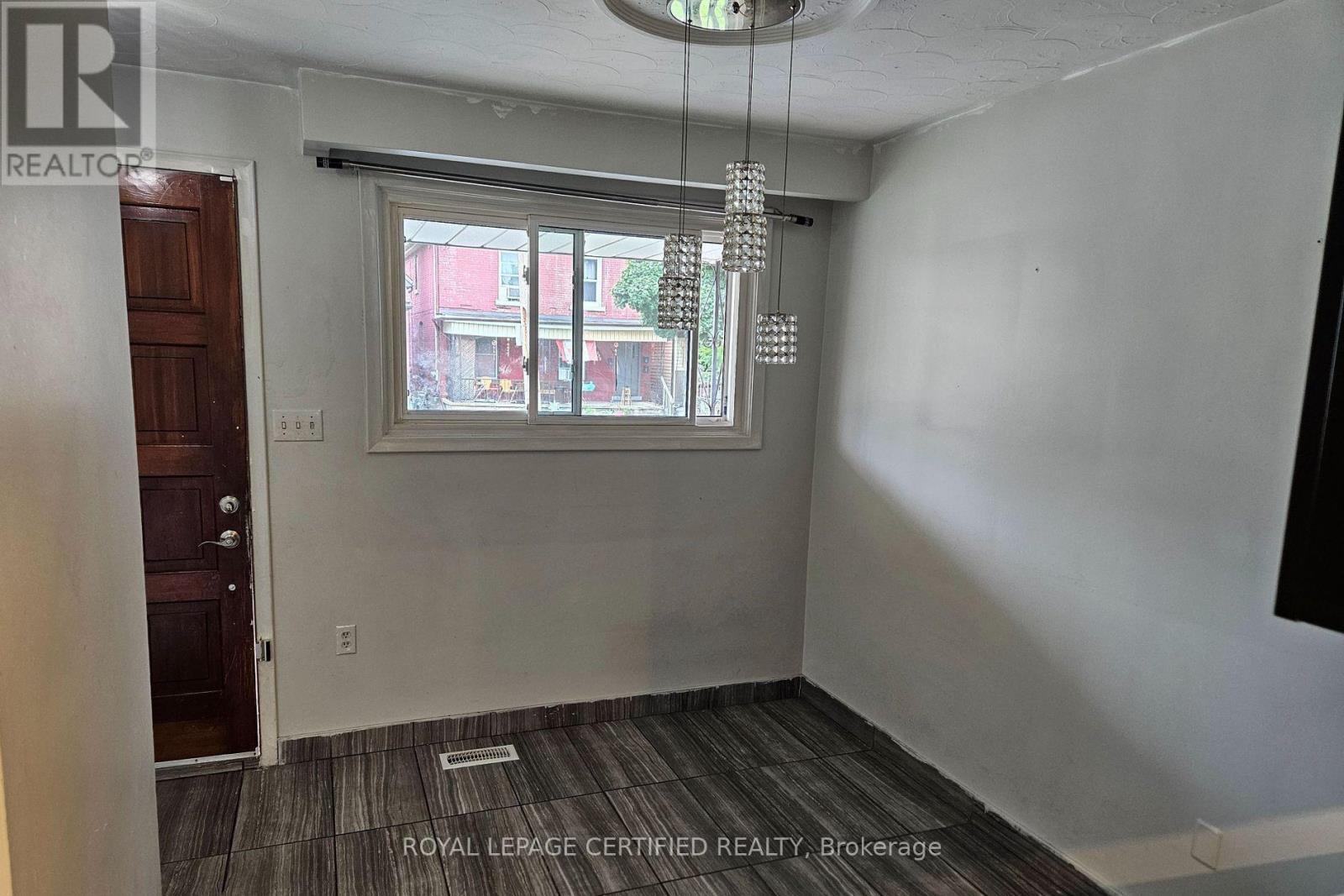 290 Balmoral Avenue N, Hamilton, ON