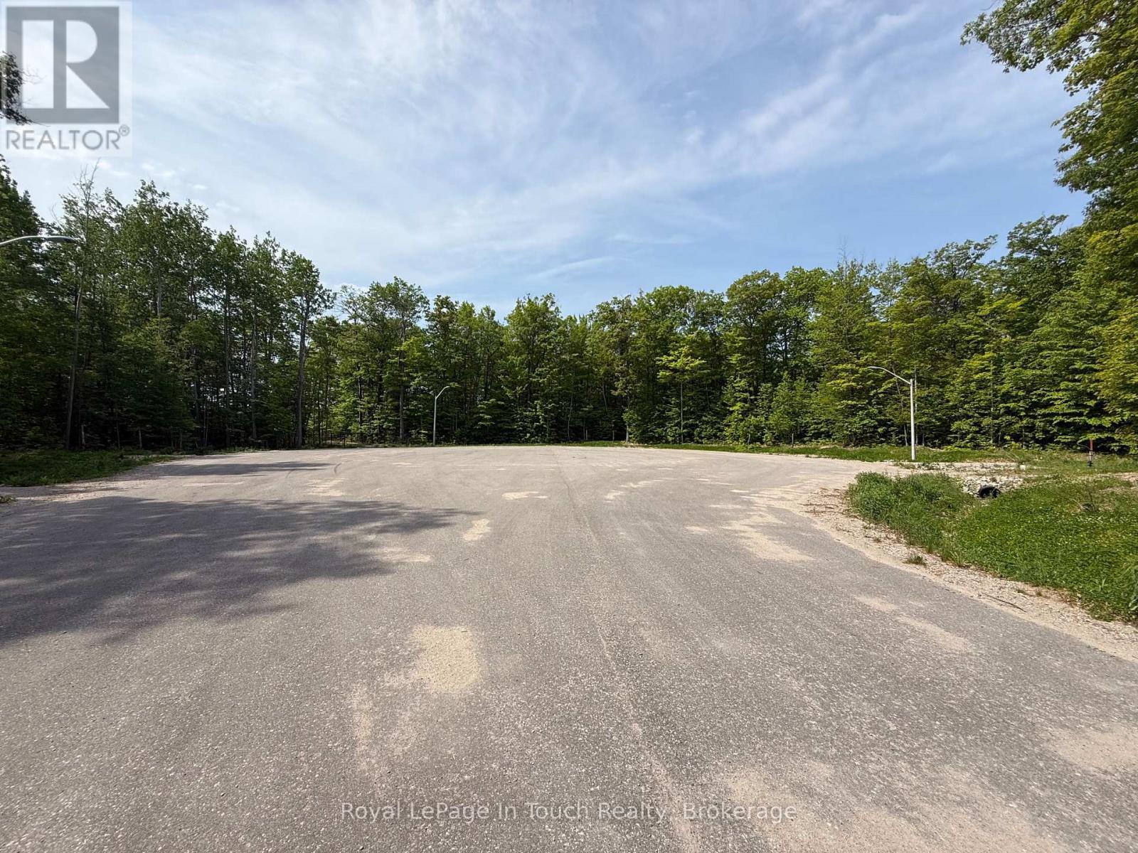 Cul-de-Sac Location - Lt 50 Whispering Pine Circle E, Tiny, ON