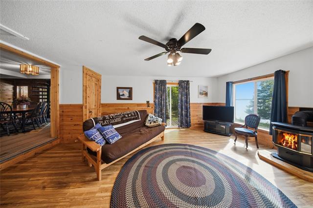 2 East Shore Rd, Moose Lake, MB