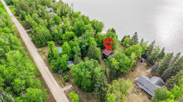 2 East Shore Rd, Moose Lake, MB