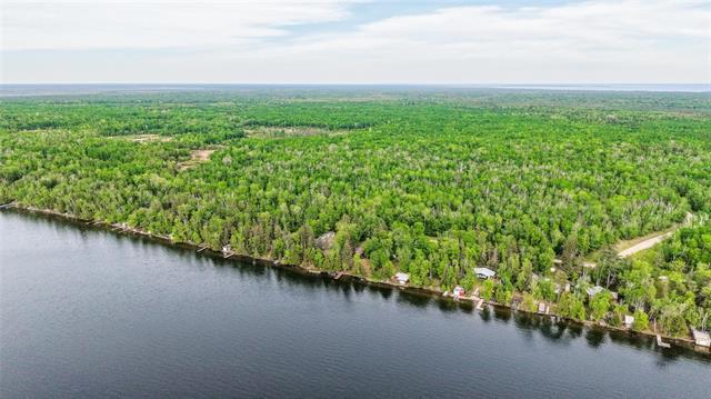 2 East Shore Rd, Moose Lake, MB