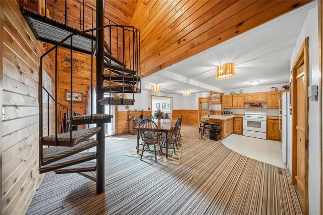 2 East Shore Rd, Moose Lake, MB
