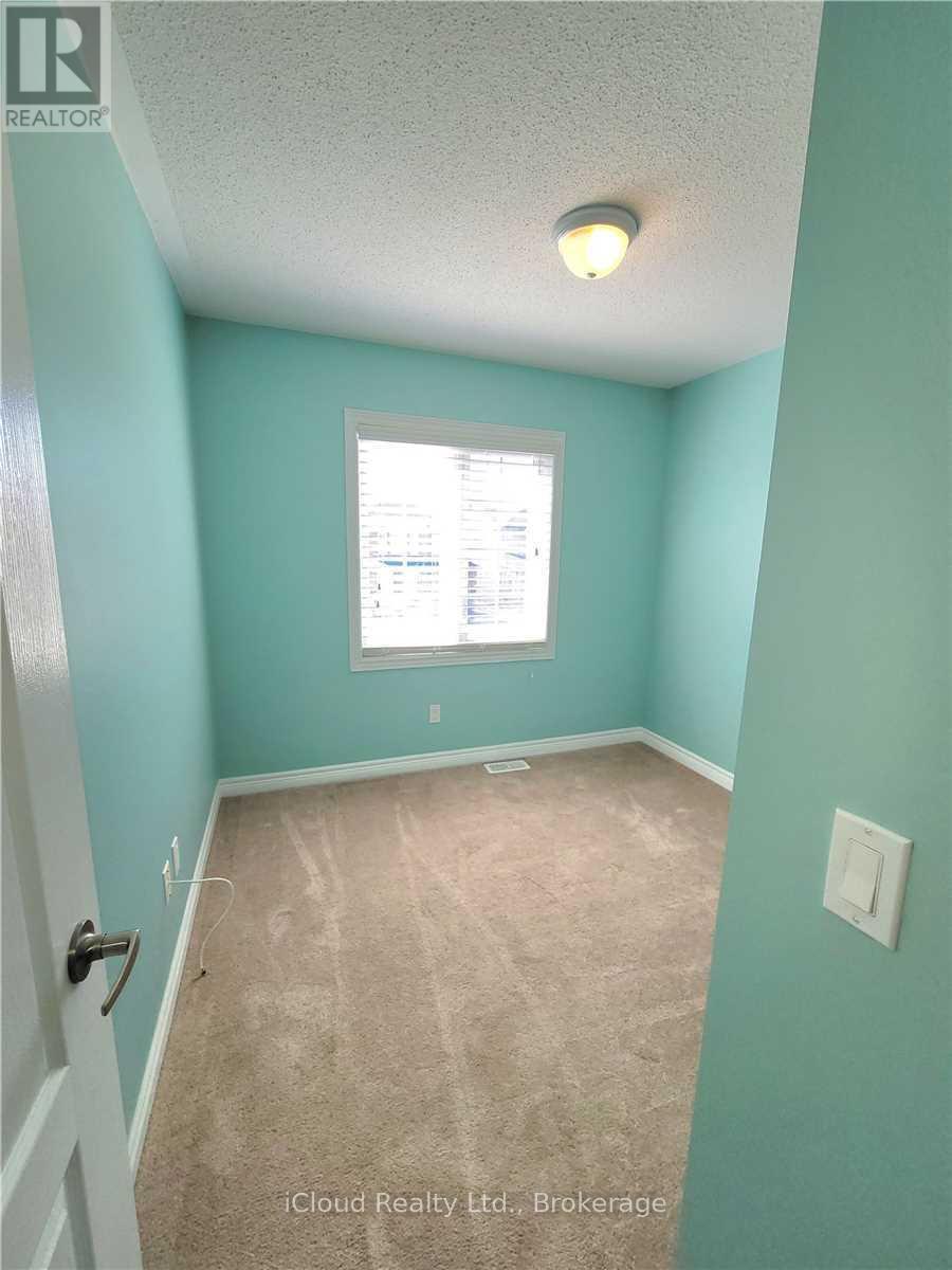 782 Cook Crescent, Shelburne, ON