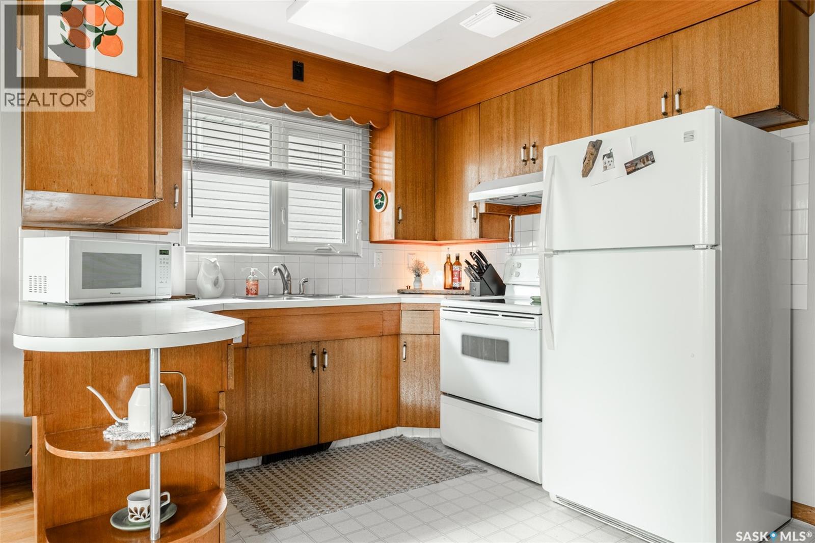 2504 14Th Street E, Saskatoon, SK