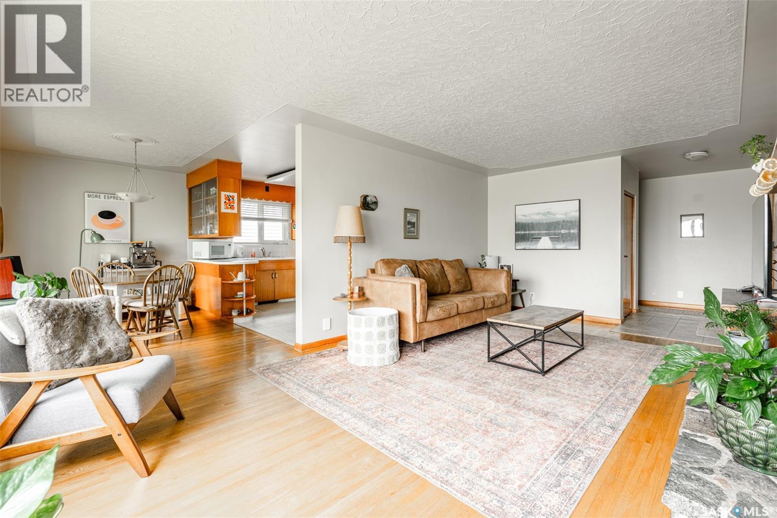 2504 14Th Street E, Saskatoon, SK