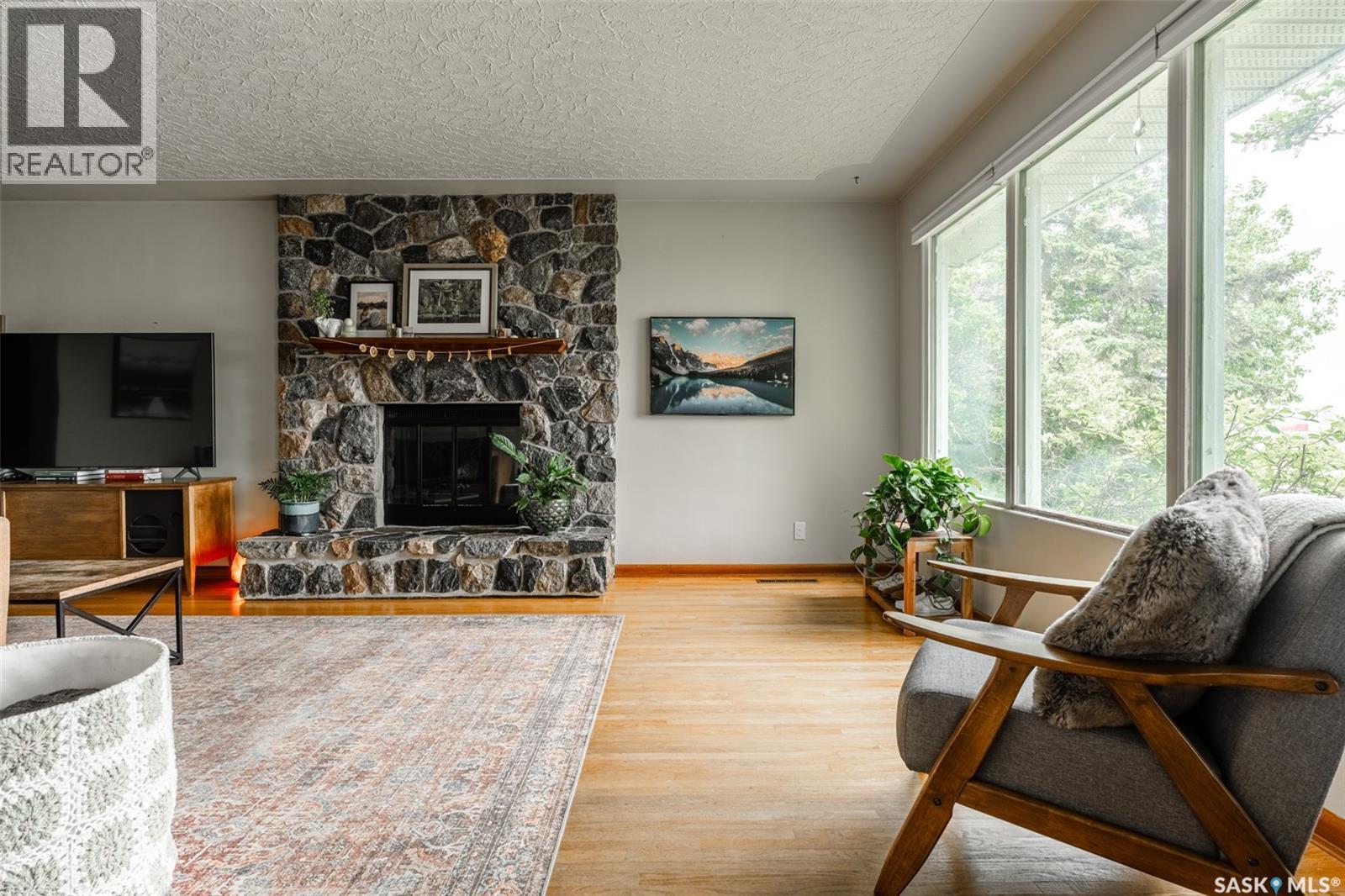 2504 14Th Street E, Saskatoon, SK